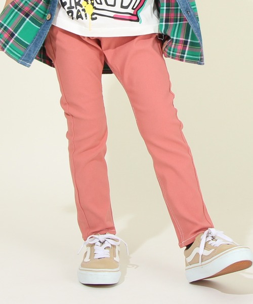 BABYDOLL（ベビードール）の「通販限定サイズあり　イージーシンプルデニムパンツ　6235K（その他パンツ・キッズ・ライトブルー/ブラック/ブルー/オフホワイト/ピンク/グリーン/ネイビー/イエロー/ベージュ/ピンク系その他/パープル/レッド/ダークブラウン系/ベビーピンク/マスタード/バイオレット/ホワイト/ピンク系その他2/グリーン系その他/ベージュ系その他・160cm/110cm/150cm/120cm/140cm/130cm/100cm/80ｃｍ/90cm）」の17枚目の写真