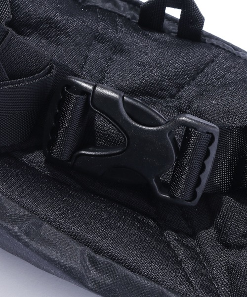 patagonia（パタゴニア）の「Patagonia/パタゴニア ULTRALIGHT BLACK HOLE MINI HIP PACK ウエストバッグ パッカブル（ボディバッグ/ウエストポーチ・メンズ・ブラック/ブルー・ONE SIZE）」の10枚目の写真