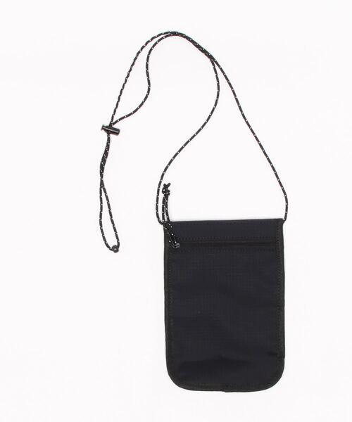 Gramicci（グラミチ）の「/GRAMICCI/UTILITY RIPSTOP MULTI CASE（ショルダーバッグ・メンズ・ブラック/グリーン・FREE）」の3枚目の写真