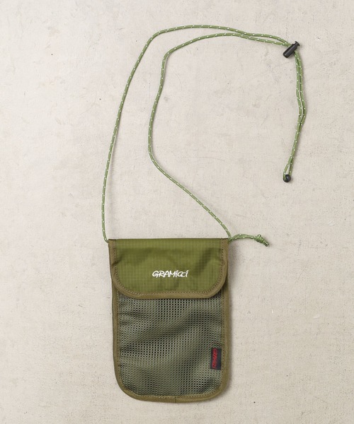 Gramicci（グラミチ）の「/GRAMICCI/UTILITY RIPSTOP MULTI CASE（ショルダーバッグ・メンズ・ブラック/グリーン・FREE）」の2枚目の写真