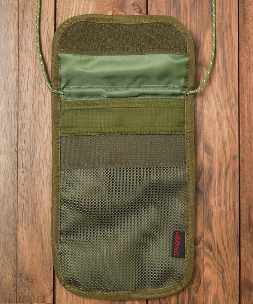 Gramicci（グラミチ）の「/GRAMICCI/UTILITY RIPSTOP MULTI CASE（ショルダーバッグ・メンズ・ブラック/グリーン・FREE）」の9枚目の写真