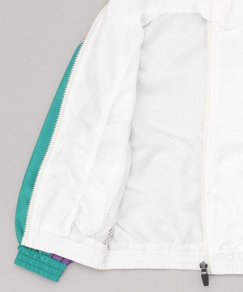 Champion（チャンピオン）の「CHAMPION/チャンピオン キッズ ジャケット CK-V601（ナイロンジャケット・キッズ・グリーン/ホワイト・110cm/140cm/130cm/100cm/120cm）」の4枚目の写真