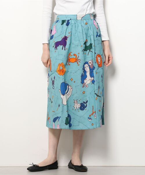 BOHEMIANS(ボヘミアンズ)の「BOHEMIANS/ボヘミアンズ HOROSCOPE OX FLARE GATHER SKIRT ホロスコープフレアギャザースカート(スカート・レディース・ブラック/ブルー・MEDIUM)」の5枚目の写真