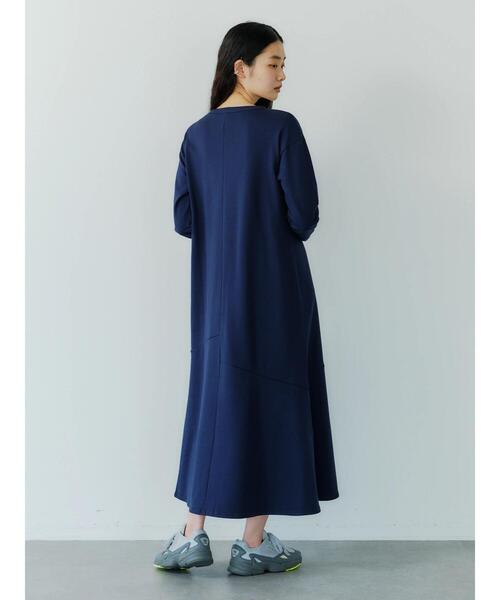 GARAGE OF GOOD CLOTHING(ガレージオブグッドクロージング)の「マーメイドフレアーワンピース(ワンピース・レディース・ベージュ/ブルー/ネイビー・FREE)」の8枚目の写真