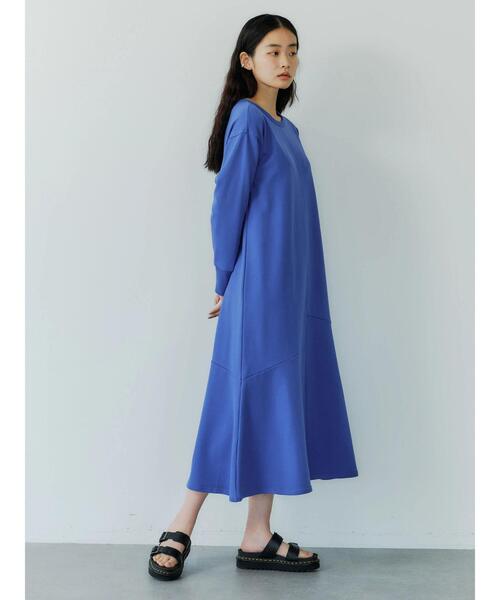 GARAGE OF GOOD CLOTHING(ガレージオブグッドクロージング)の「マーメイドフレアーワンピース(ワンピース・レディース・ベージュ/ブルー/ネイビー・FREE)」の19枚目の写真