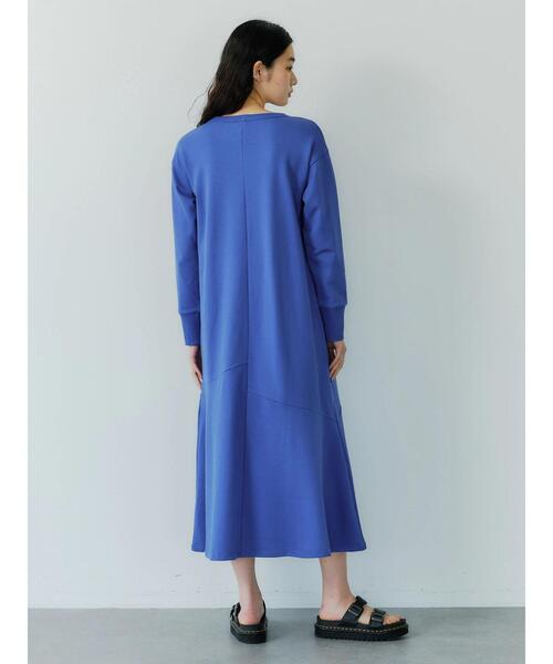 GARAGE OF GOOD CLOTHING(ガレージオブグッドクロージング)の「マーメイドフレアーワンピース(ワンピース・レディース・ベージュ/ブルー/ネイビー・FREE)」の20枚目の写真