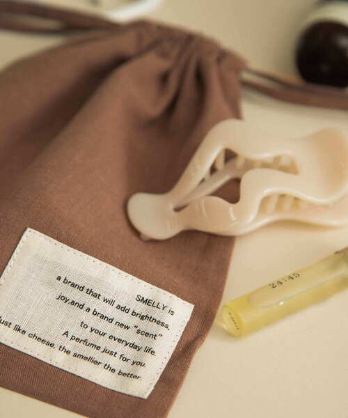 SMELLY（スメリー）の「キンチャクポーチ（ポーチ・レディース・ブラウン/グレー/ナチュラル/イエロー/グリーン/ダークブラウン・-）」の12枚目の写真