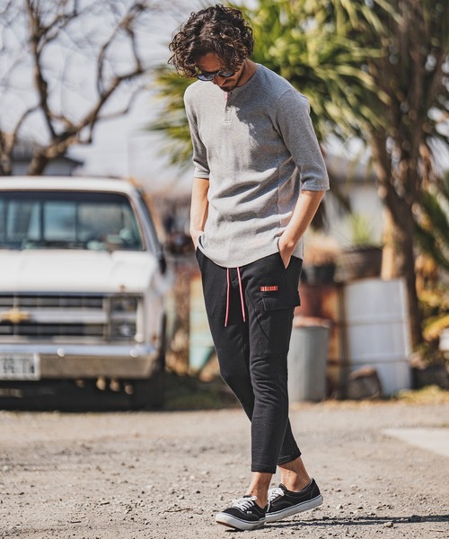 felkod（フィルコッド）の「mp9997- Asymmetric Easy Cargo Pants カーゴパンツ（カーゴパンツ・メンズ・ブラック/トップグレー・M/L/S）」の4枚目の写真