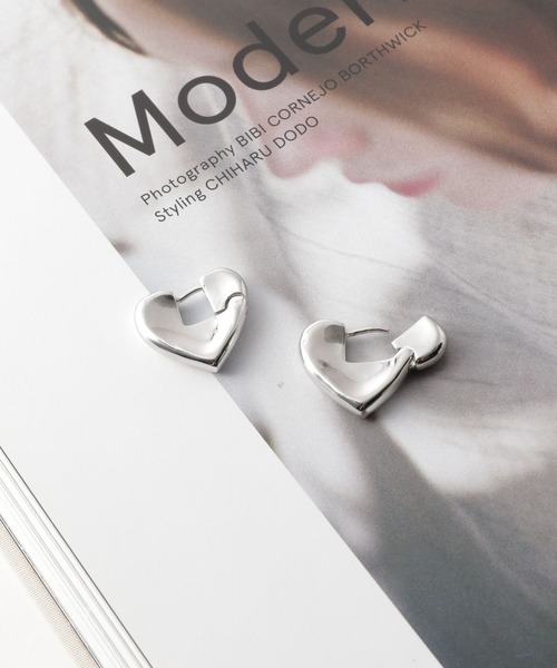 Me%（ミィパーセント）の「BIGハートワンタッチピアス（ピアス（両耳用）・レディース・グレー/イエロー・FREE）」の11枚目の写真