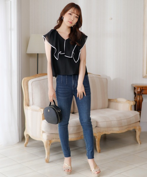 LIPSERVICE（リップサービス）の「BIGラッフルカラーブラウス（シャツ/ブラウス・レディース・ホワイト/ブラック/グリーン/ピンク系その他・FREE）」の15枚目の写真