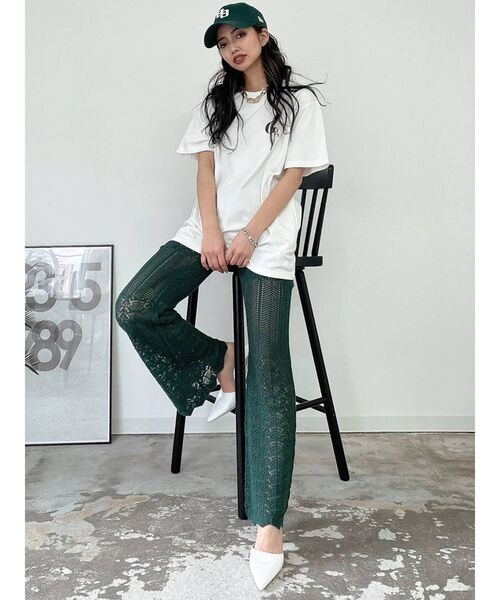 GYDA(ジェイダ)の「【WEB限定】GYDA MOTIF BIG Tシャツ(Tシャツ/カットソー・レディース・オフホワイト/ブラック/ベージュ・FREE)」の11枚目の写真
