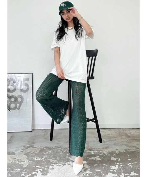 GYDA(ジェイダ)の「【WEB限定】GYDA MOTIF BIG Tシャツ(Tシャツ/カットソー・レディース・オフホワイト/ブラック/ベージュ・FREE)」の17枚目の写真