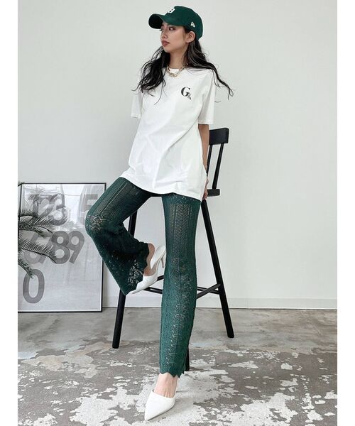 GYDA(ジェイダ)の「【WEB限定】GYDA MOTIF BIG Tシャツ(Tシャツ/カットソー・レディース・オフホワイト/ブラック/ベージュ・FREE)」の14枚目の写真