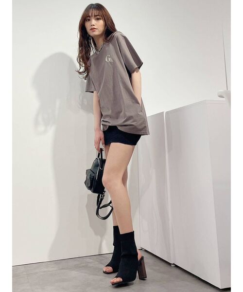 GYDA(ジェイダ)の「【WEB限定】GYDA MOTIF BIG Tシャツ(Tシャツ/カットソー・レディース・オフホワイト/ブラック/ベージュ・FREE)」の12枚目の写真
