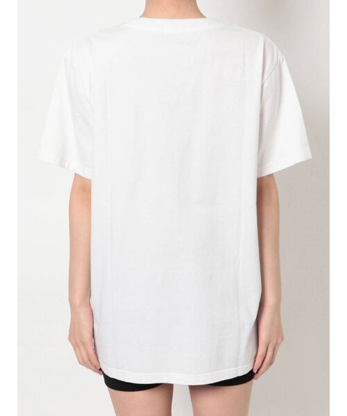 GYDA(ジェイダ)の「【WEB限定】GYDA MOTIF BIG Tシャツ(Tシャツ/カットソー・レディース・オフホワイト/ブラック/ベージュ・FREE)」の6枚目の写真