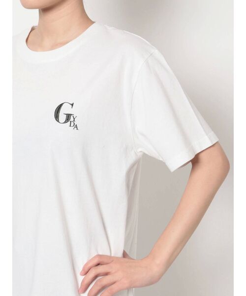 GYDA(ジェイダ)の「【WEB限定】GYDA MOTIF BIG Tシャツ(Tシャツ/カットソー・レディース・オフホワイト/ブラック/ベージュ・FREE)」の13枚目の写真