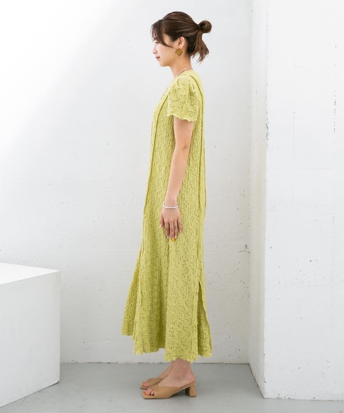 KBF（ケイビーエフ）の「『WEB/一部店舗限定』ランダムシャーリングフレアワンピース（ワンピース・レディース・ブラック/イエロー/ブルー・ONE）」の17枚目の写真