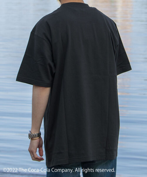 GLOSTER（グロスター）の「【GLOSTER/グロスター】Coca-Cola Tシャツ コカ･コーラ プリントT（Tシャツ/カットソー・メンズ・チャコールグレー・MEDIUM/LARGE）」の8枚目の写真