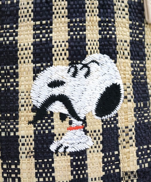 SNOOPY(スヌーピー)の「SNOOPY RAFFIA BAG / スヌーピー ラフィアトートバッグ S(トートバッグ・レディース・ブラック/ピンク/グリーン・FREE)」の6枚目の写真