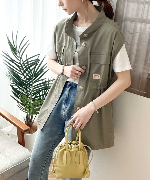 Java(ジャバ)の「《JaVa ジャバコラボ》大人の上級カジュアル。スタンドカラーミリタリーベスト(ベスト・レディース・ブラック/ベージュ系その他/カーキ・SMALL/MEDIUM/LARGE/X-LARGE)」の8枚目の写真