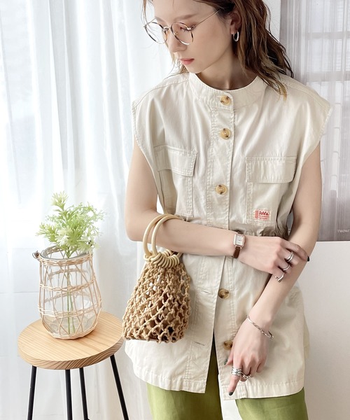 Java(ジャバ)の「《JaVa ジャバコラボ》大人の上級カジュアル。スタンドカラーミリタリーベスト(ベスト・レディース・ブラック/ベージュ系その他/カーキ・SMALL/MEDIUM/LARGE/X-LARGE)」の5枚目の写真