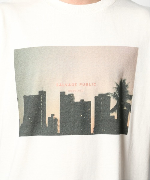 SALVAGE PUBLIC(サルベージパブリック)の「【SALVAGE PUBLIC/サルベージパブリック×DESMOND×JS】別注 プリントTシャツII(Tシャツ/カットソー・メンズ・アイボリー・MEDIUM/LARGE)」の3枚目の写真