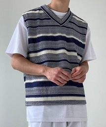 ARULE（アリュール）の「'GEM/9 × .kom『.kom/ドットケーオーエム』オーバーサイズ ランダムピッチボーダー ニットベスト（ベスト・メンズ）」