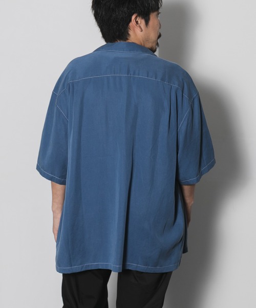 AMERICAN RAG CIE（アメリカンラグシー）の「リヨセルフィブリルツイルボックスフィットオープンカラーシャツ（シャツ/ブラウス・メンズ・チャコールグレー/ライトブルー/レッド・MEDIUM/LARGE）」の7枚目の写真