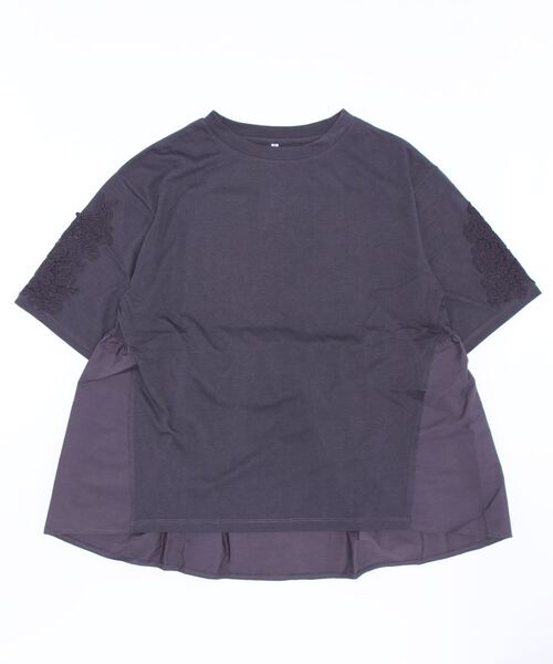 BELLUNA PLUS（ベルーナ）の「袖レース使い異素材切替プルオーバー（Tシャツ/カットソー・レディース・ブルー/チャコール/ベージュ・MEDIUM/LARGE/X-LARGE）」の9枚目の写真