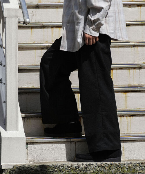 BeAMS DOT（ビームスドット）の「【WEB限定】BeAMS DOT / バルーンシルエット パンツ（その他パンツ・メンズ・ブラック/ダークブラウン/ベージュ・SMALL/MEDIUM/LARGE）」の10枚目の写真