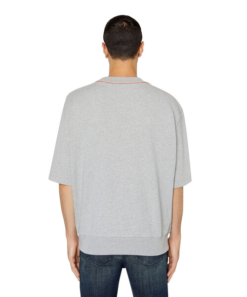 DIESEL(ディーゼル)の「メンズ スウェット 半そで(スウェット・メンズ・ブラック/グレー・SMALL/MEDIUM/LARGE/X-LARGE/XX-LARGE/X-SMALL/XXX-LARGE)」の14枚目の写真