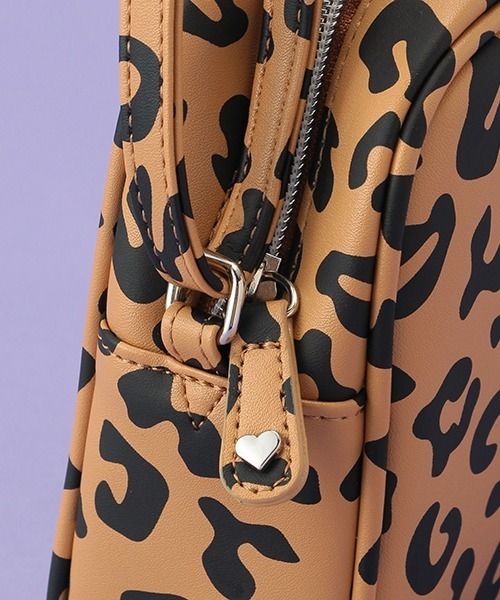 LOVETOXIC（ラブトキシック）の「横型合皮ショルダーBAG（バックパック/リュック・キッズ・ブラック/マルチ/オフホワイト/ベージュ・FREE）」の5枚目の写真