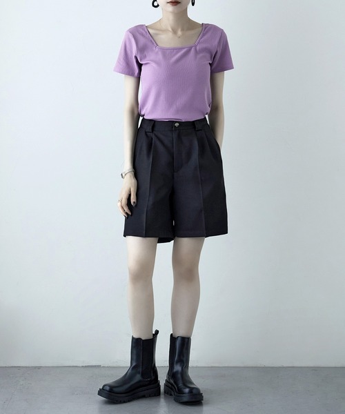 etoll.(エトル)の「前後2way スクエアネック リブ Tシャツ(Tシャツ/カットソー・レディース・ブラック/パープル/オフホワイト・M)」の15枚目の写真