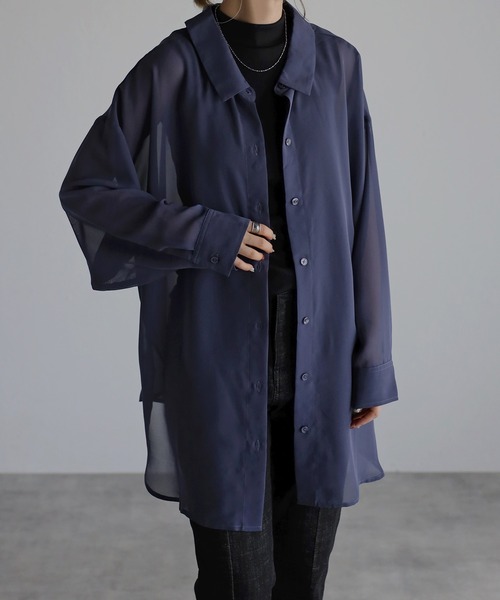 Yucca（ユッカ）の「2WAYシャツアンサンブル（シャツ＋タンクトップ）（シャツ/ブラウス・レディース・ベージュ/ホワイト/ブルー/ボルドー/ブラック・MEDIUM/LARGE）」の4枚目の写真