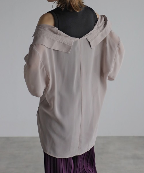 Yucca（ユッカ）の「2WAYシャツアンサンブル（シャツ＋タンクトップ）（シャツ/ブラウス・レディース・ベージュ/ホワイト/ブルー/ボルドー/ブラック・MEDIUM/LARGE）」の20枚目の写真