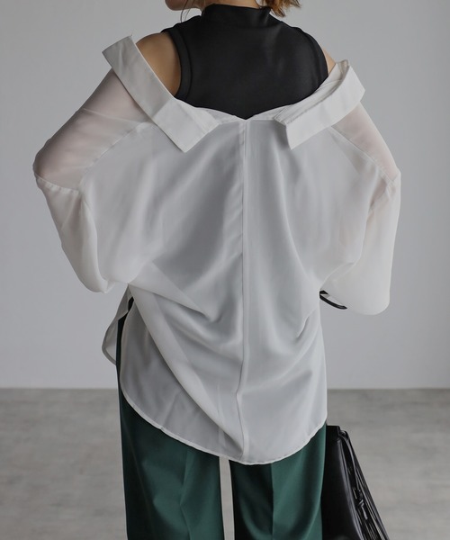 Yucca（ユッカ）の「2WAYシャツアンサンブル（シャツ＋タンクトップ）（シャツ/ブラウス・レディース・ベージュ/ホワイト/ブルー/ボルドー/ブラック・MEDIUM/LARGE）」の7枚目の写真