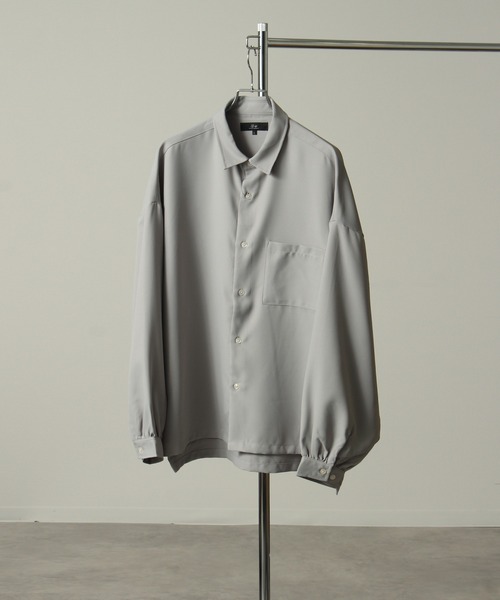 Art re A select（アトリエセレクト）の「【別注】Balloon Sleeve Oversized Shirt/ヘビーツイル  バルーンスリーブ オーバーサイズ トロミ レギュラーカラーシャツ（シャツ/ブラウス・メンズ・ワイン/ブラック/ブルー/ブラック系その他/ホワイト系その他/レッド系その他/ライトグレー/ホワイト/ベージュ・M/L）」の5枚目の写真