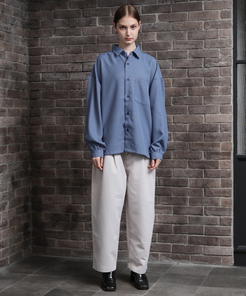 Art re A select（アトリエセレクト）の「【別注】Balloon Sleeve Oversized Shirt/ヘビーツイル  バルーンスリーブ オーバーサイズ トロミ レギュラーカラーシャツ（シャツ/ブラウス・メンズ・ワイン/ブラック/ブルー/ブラック系その他/ホワイト系その他/レッド系その他/ライトグレー/ホワイト/ベージュ・M/L）」の19枚目の写真