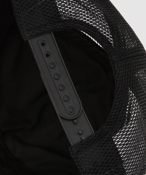 AMBUSH（アンブッシュ）の「CLASSIC LOGO  CAP（キャップ・メンズ・ブラック/ネイビー系・ONE SIZE）」の6枚目の写真