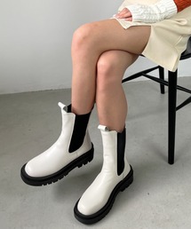 サイドゴアボリュームソールブーツ