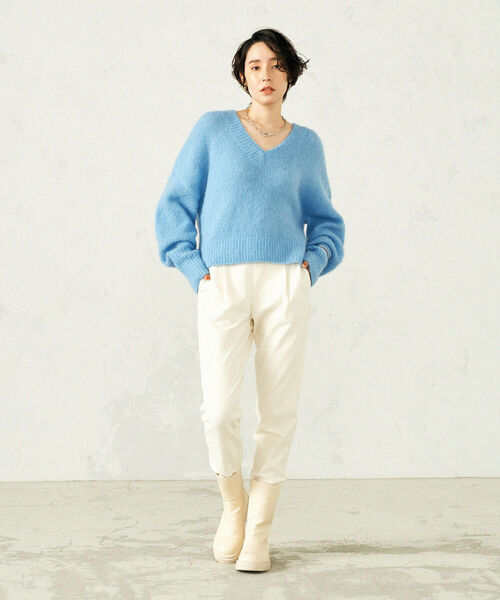 NOLLEY’S(ノーリーズ)の「◇【WEB限定】起毛モヘヤパフスリーブVネックプルオーバーニット(ニット/セーター・レディース・オリーブ/ライトブルー/ピンク・38)」の20枚目の写真