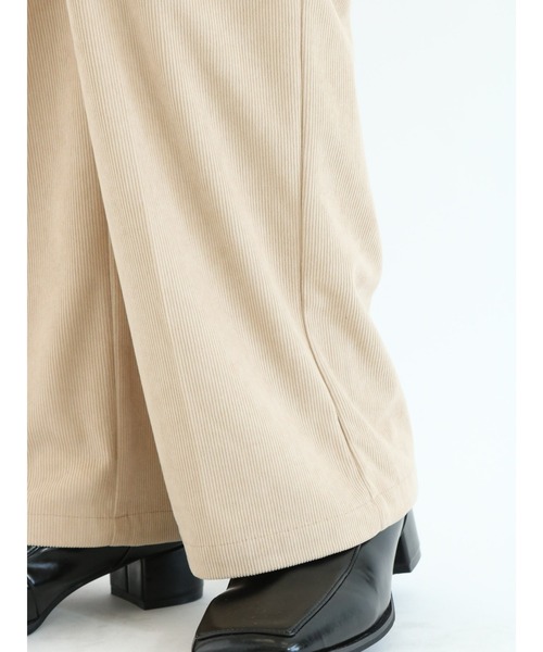 Lugnoncure（ルノンキュール）の「コーデュロイストレートパンツ（その他パンツ・レディース・チャコール/オレンジ/ベージュ/オフホワイト・MEDIUM/LARGE）」の13枚目の写真