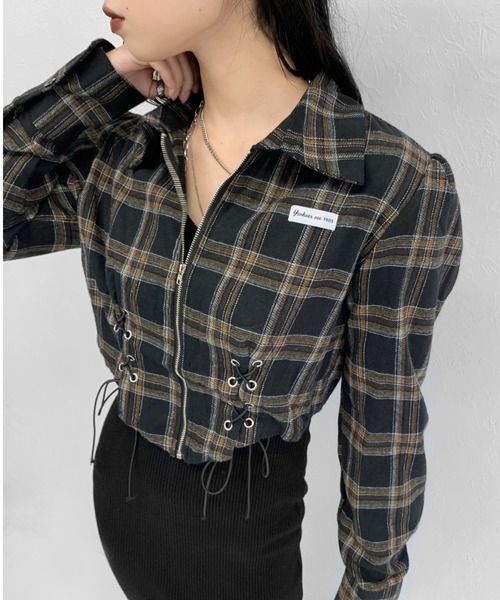 LVEU.(ラブユ.)の「【LVEU.】レースアップデザインジップシャツ / チェックシャツ シャツ レースアップ ブラック(シャツ/ブラウス・レディース・ブラック/ベージュ/ブラウン・FREE)」の13枚目の写真