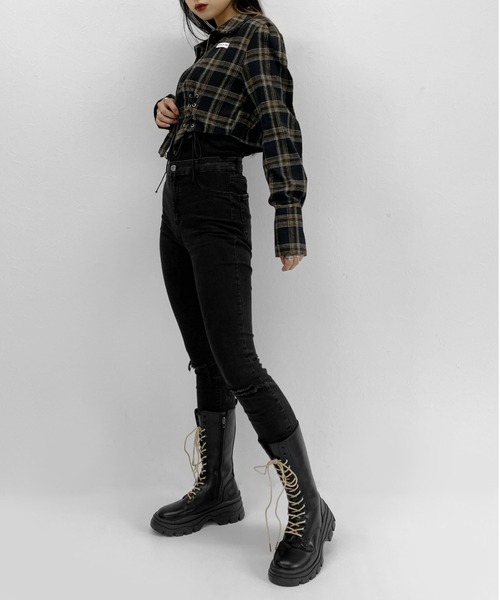 LVEU.(ラブユ.)の「【LVEU.】レースアップデザインジップシャツ / チェックシャツ シャツ レースアップ ブラック(シャツ/ブラウス・レディース・ブラック/ベージュ/ブラウン・FREE)」の12枚目の写真