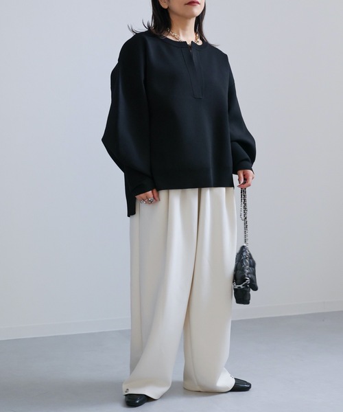 ap retro(アプレトロ)の「ダイバーニット深Vニットプルオーバー(ニット/セーター・レディース・ブラック/アイボリー/ホワイト×ブラック/ブラック×ホワイト/ホワイト×ブルー/ライトブルー/ライトグリーン・FREE)」の17枚目の写真