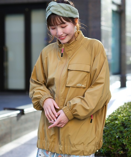 チチカカ（チチカカ）の「撥水ストレッチブルゾン（ブルゾン・レディース・ブラック/カーキ/ベージュ・FREE）」の16枚目の写真