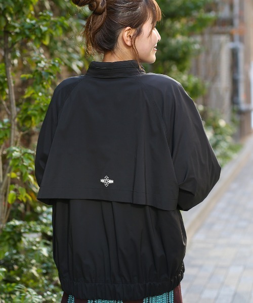チチカカ（チチカカ）の「撥水ストレッチブルゾン（ブルゾン・レディース・ブラック/カーキ/ベージュ・FREE）」の14枚目の写真