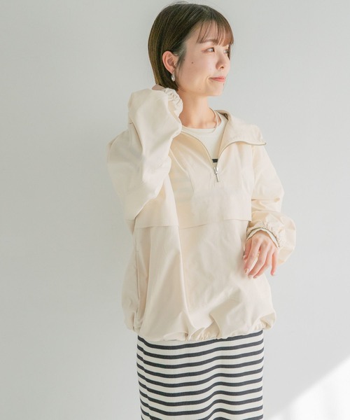 A part by（アパートバイ）の「アノラックパーカー（マウンテンパーカー・レディース・ブラック/アイボリー・FREE）」の3枚目の写真