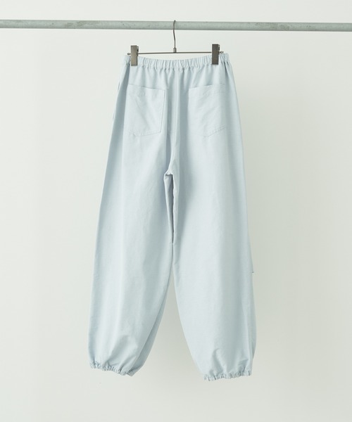 earth music&ecology（アースミュージックアンドエコロジー）の「バルーンシルエットパンツ（その他パンツ・レディース・ライトパープル/ライトグレー/アイボリー/カーキ・FREE）」の13枚目の写真