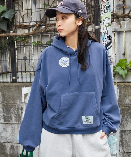 パーカー 「DISCUS」ロゴ刺繍裏毛フルジップパーカー レディース